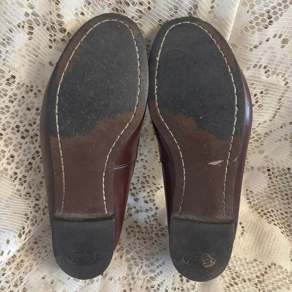 G.H. Bass Weejun Men's US 10 B Burgundy Leather Loafers Shoes